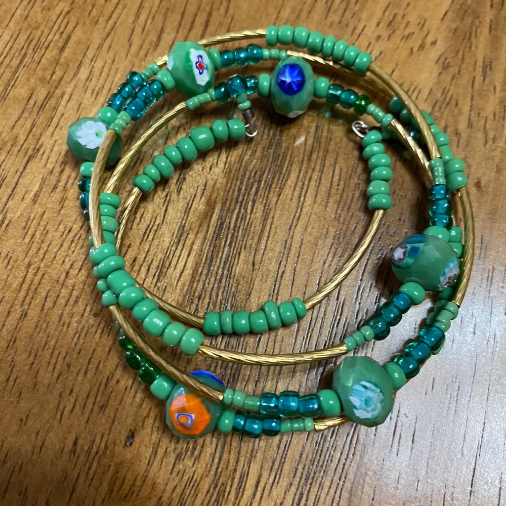 Green beaded wire wrap bracelet